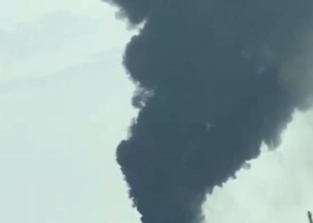 Унаслідок атаки у Тернополі є влучання по промислових та інфраструктурних об’єктах, частина міста залишилась без світла