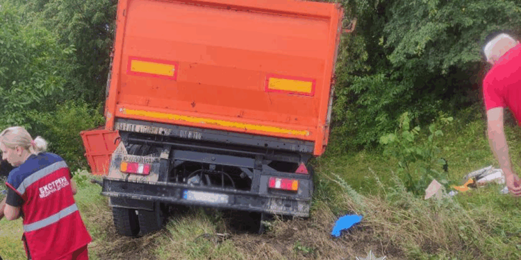 В страшній автотрощі на Тернопільщині загинуло чотири людини