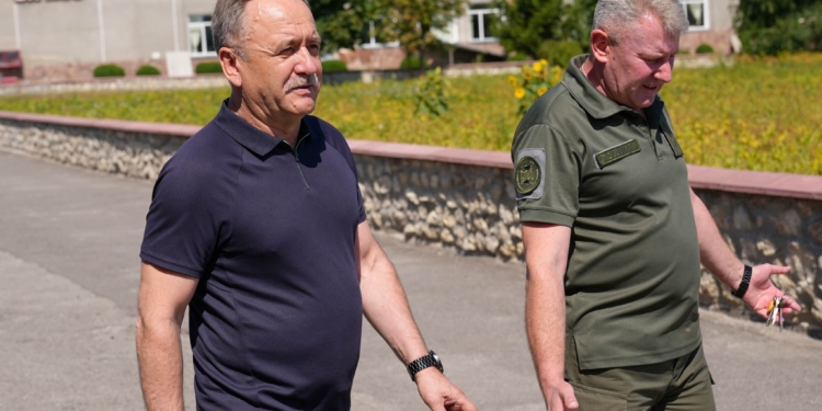 Начальник Тернопільської ОВА Вячеслав Негода був в колонії разом з мером Збаража