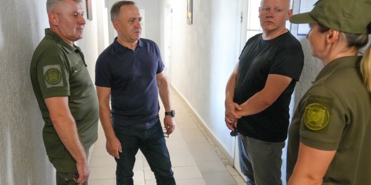 Начальник Тернопільської ОВА Вячеслав Негода був в колонії разом з мером Збаража