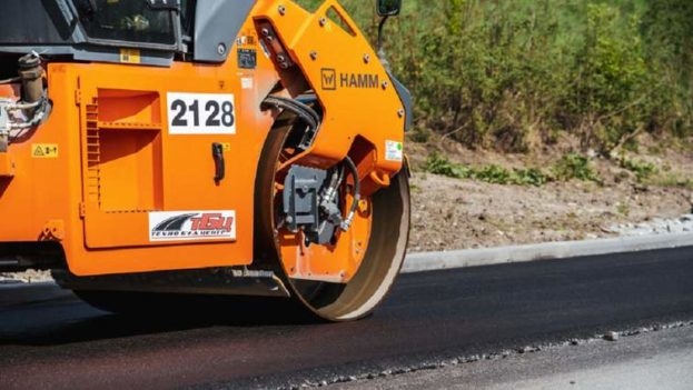 Фірма тернопільських багатіїв побудує на Закарпатті асфальтобетонний завод