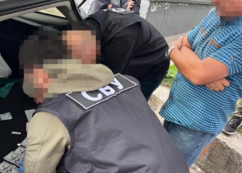 Директора коледжу підозрюють у вимаганні та отриманні 500 доларів США за зарахування військовозобов’язаного на навчання в заклад освіти