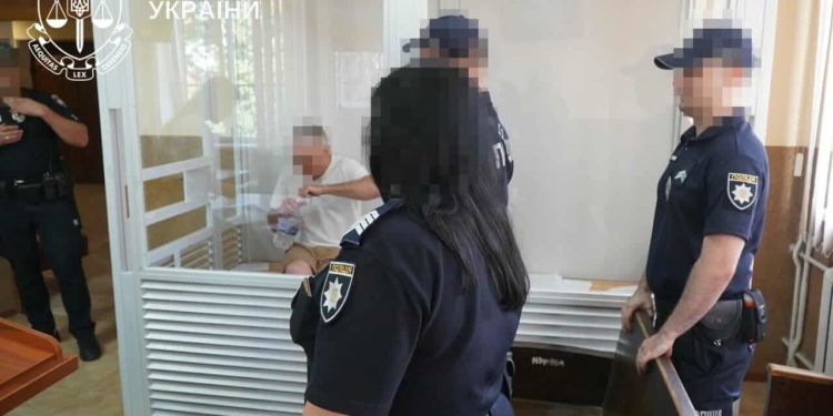 Відомий тернопільський адвокат обдурив ветерана війни та дружину військового на 6 млн грн