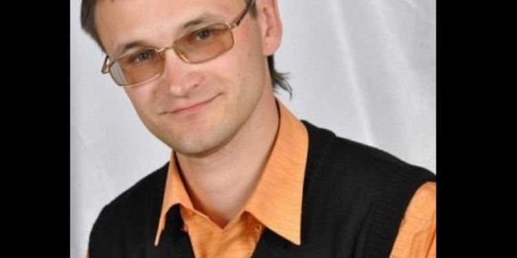 У Микулинцях – скандал: брат депутата отримував зарплату та надбавку, фактично не з’являючись на роботі