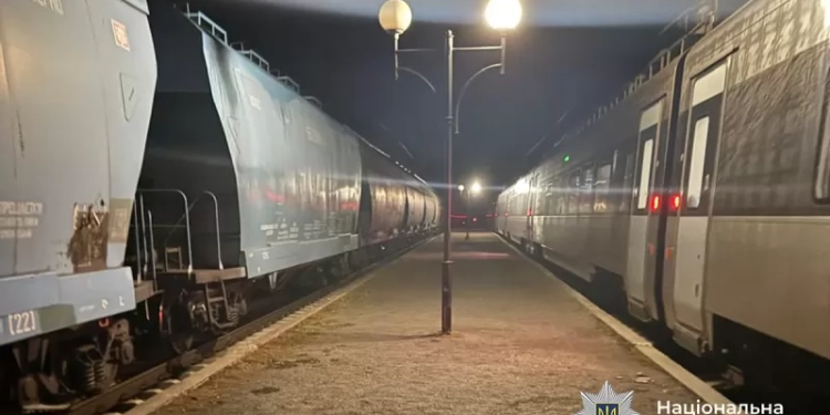 На Тернопільщині під колесами поїзда загинув 60-річний чоловік