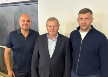 Тернопільський нардеп Іван Калаур підтримує скандального Баб’яка, підозрюваного в розкраданні 44 млн грн