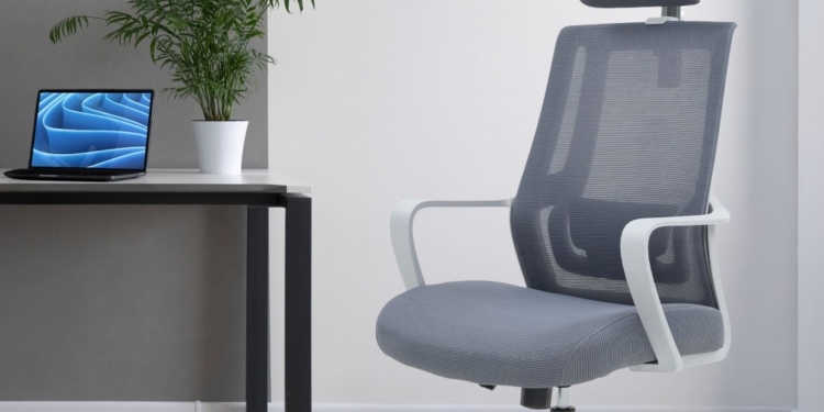 офісне крісло