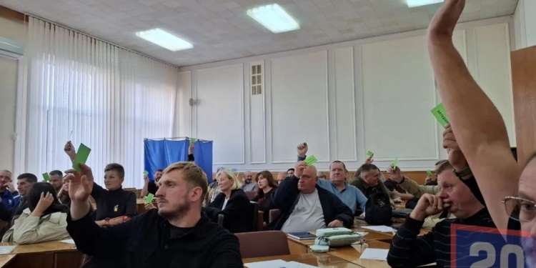 «Терпець урвався»: на Тернопільщині вимагають звільнити керівника «Ветеранського простору»