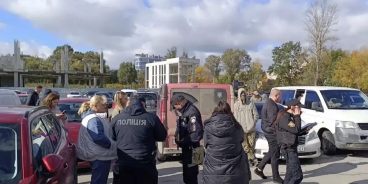 У ТЦК кажуть, що тепер залучають бойові підрозділи до оповіщення в Тернополі
