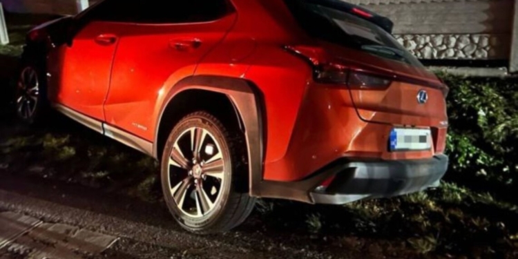 Смертельна аварія: суддя з Тернопільщини збила двох людей на Франківщині на переході