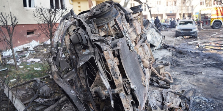 У Тернополі тривають пошуково-рятувальні роботи на місцях ворожих ударів