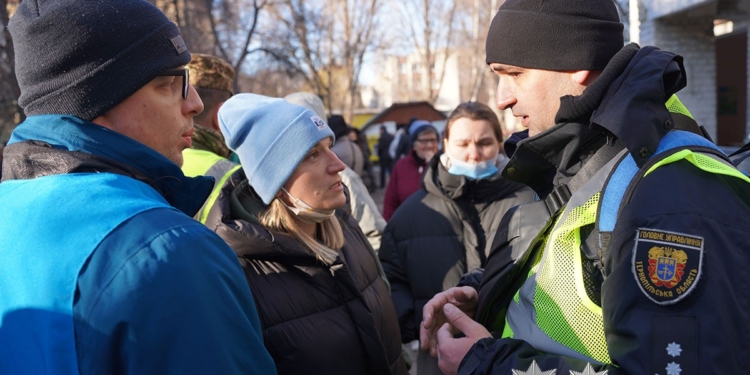 У Тернополі тривають пошуково-рятувальні роботи на місцях ворожих ударів