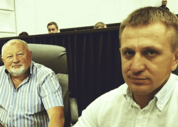 Звідки у ексголови Тернопільського обласного Держгеокадастру Мартинюка земля та коштовне майно