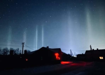 світлові стовпи