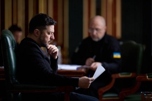 Росія продовжує бити по енергетиці: на нараді у Зеленського обговорили захист Тернополя