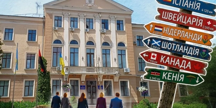 Інстафото на озері Комо та благодійні місії в Африці: куди депутати Тернопільської міськради їздили у відрядження