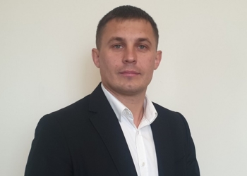 Роман Кухарський