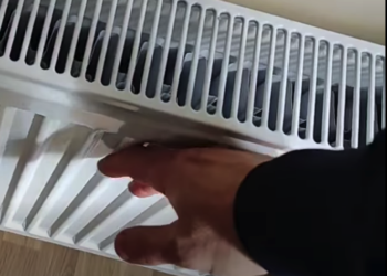 Скандал у Микулинецькій громаді: активіст заявив про тепло в раді та холод у школах